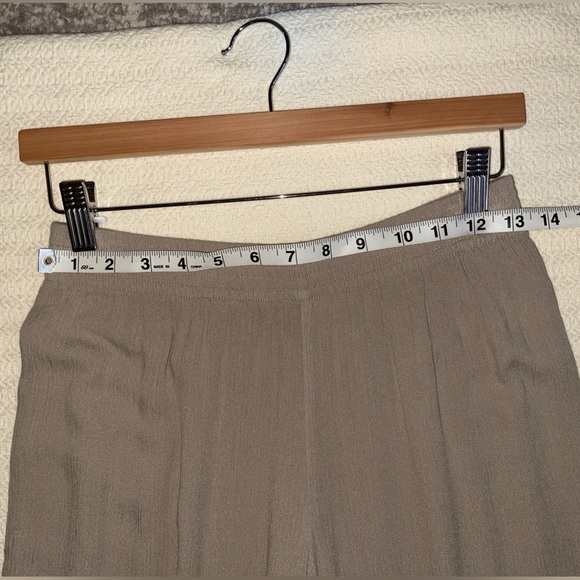 Aritzia Babaton Tribute Wide Leg Pants (Fluent Taupe) - Picture 6 of 11